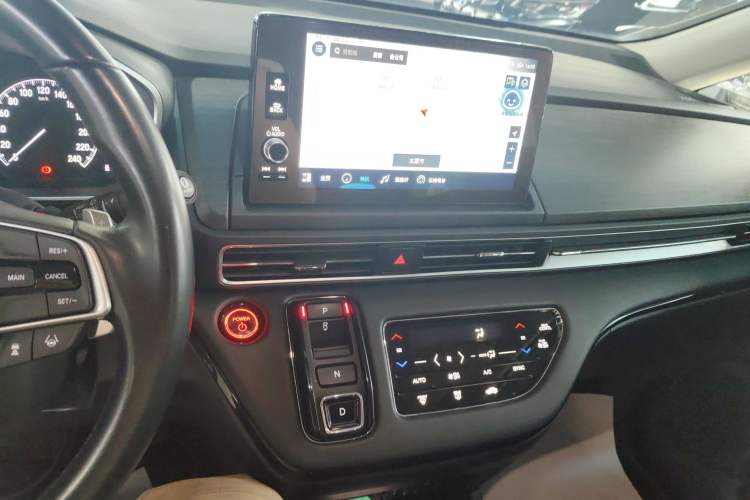 Used Honda Elysion 2022 2.0L eHEV Prestige Edition Audio And AC Panel