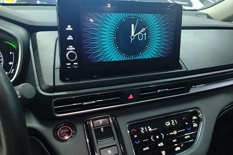Used Honda Elysion 2022 2.0L eHEV Luxury Edition Audio And AC Panel