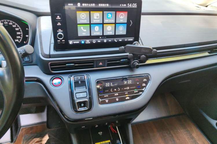Used Honda Elysion 2022 2.0L eHEV Luxury Edition Audio And AC Panel