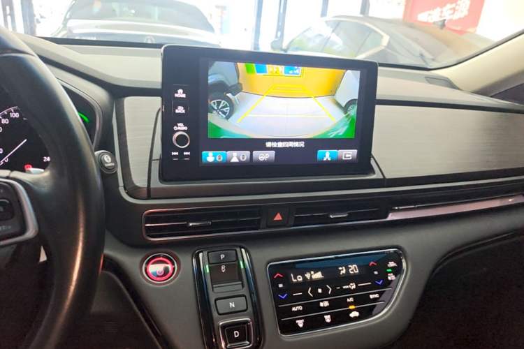 Used Honda Elysion 2022 2.0L eHEV Prestige Edition Audio And AC Panel