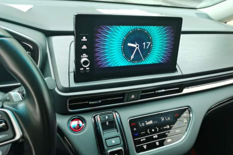 Used Honda Elysion 2022 2.0L eHEV Luxury Edition Audio And AC Panel