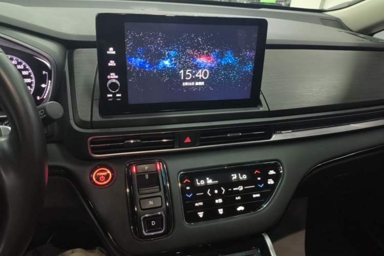 Used Honda Elysion 2022 2.0L eHEV Luxury Edition Audio And AC Panel