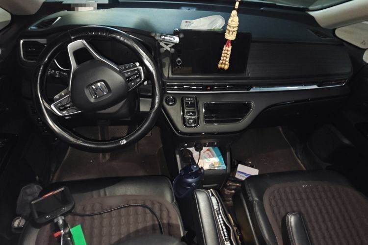 Used Honda Elysion 2022 2.0L eHEV Luxury Edition Center Console