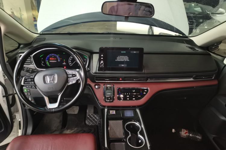 Used Honda Elysion 2022 2.0L eHEV Prestige Edition Center Console
