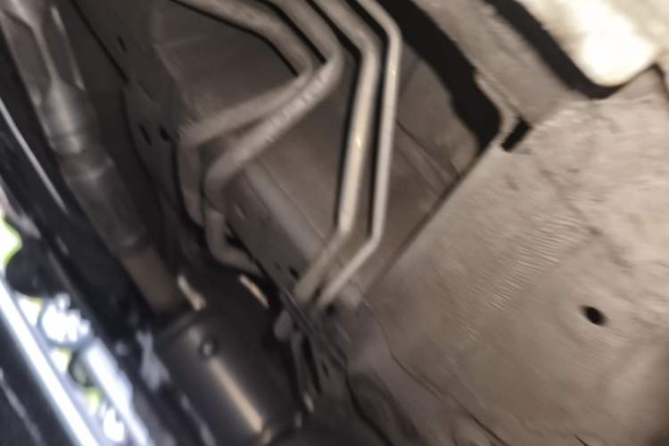Used Honda Elysion 2022 2.0L eHEV Luxury First Edition Chassis Front Right