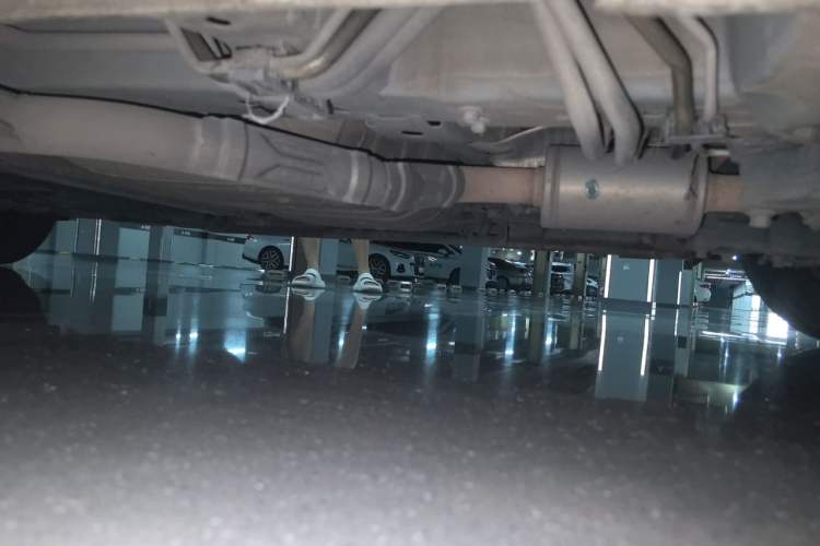 Used Honda Elysion 2022 2.0L eHEV Luxury First Edition Chassis Front Right