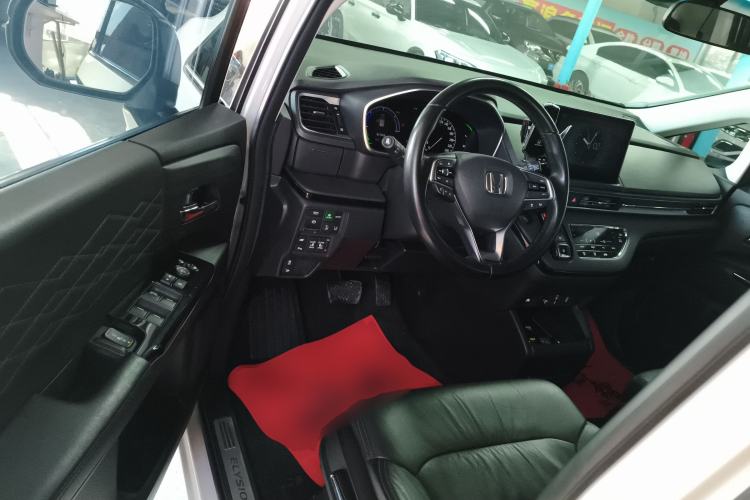 Used Honda Elysion 2022 2.0L eHEV Luxury Edition Driver Seat