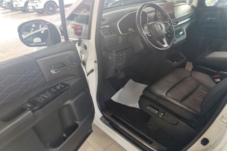 Used Honda Elysion 2022 2.0L eHEV Prestige Edition Driver Seat