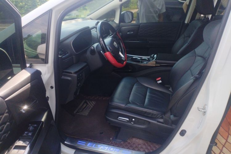Used Honda Elysion 2022 2.0L eHEV Luxury Edition Driver Seat