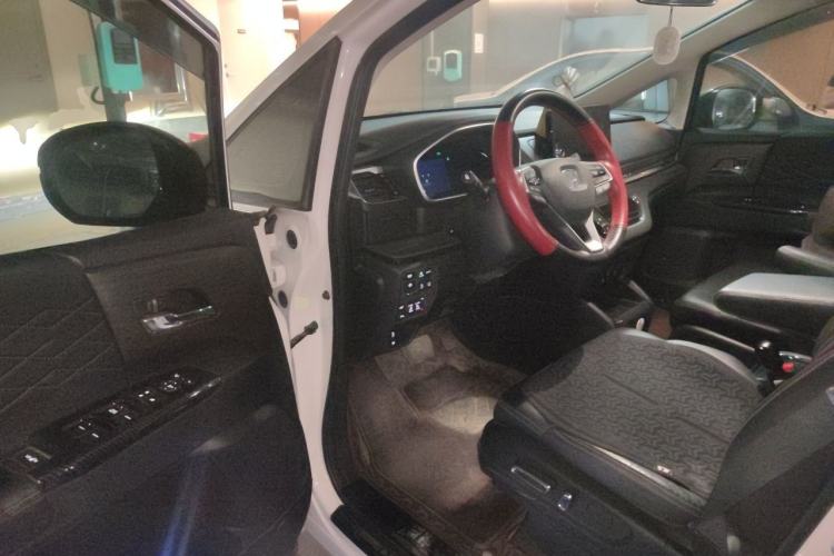 Used Honda Elysion 2022 2.0L eHEV Luxury First Edition Driver Seat