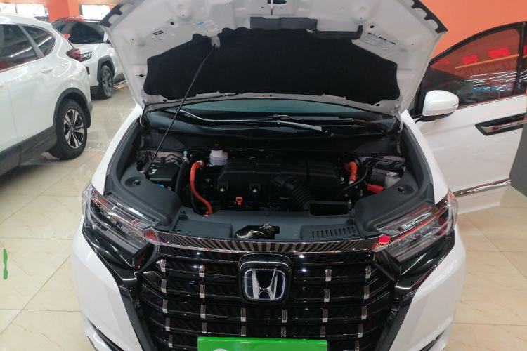 Used Honda Elysion 2022 2.0L eHEV Luxury Edition Engine Bay