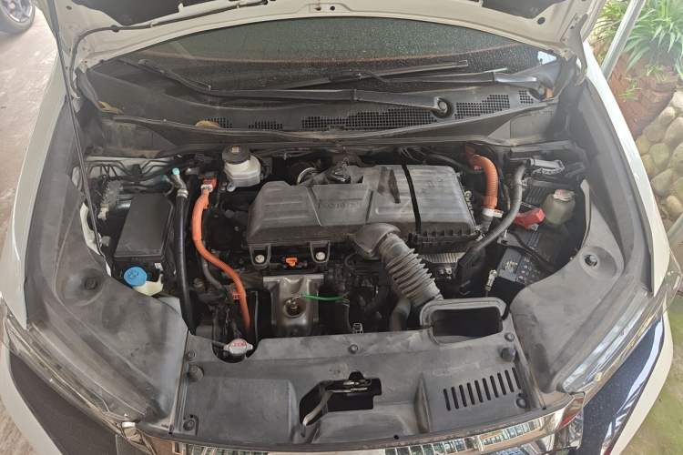 Used Honda Elysion 2022 2.0L eHEV Comfort Version Engine Bay