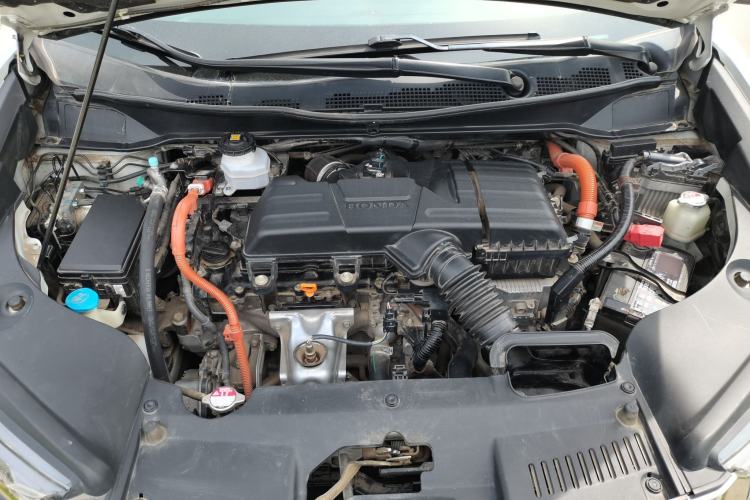 Used Honda Elysion 2022 2.0L eHEV Luxury First Edition Engine Bay