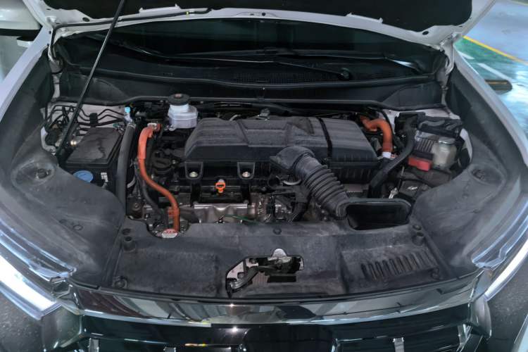 Used Honda Elysion 2022 2.0L eHEV Luxury First Edition Engine Bay