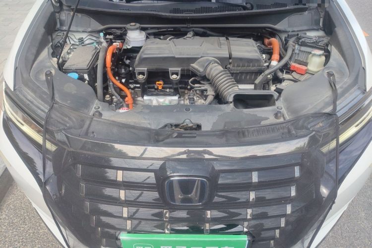 Used Honda Elysion 2022 2.0L eHEV Luxury First Edition Engine Bay