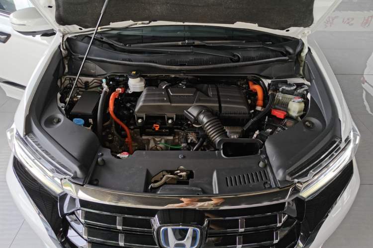 Used Honda Elysion 2022 2.0L eHEV Luxury Edition Engine Bay