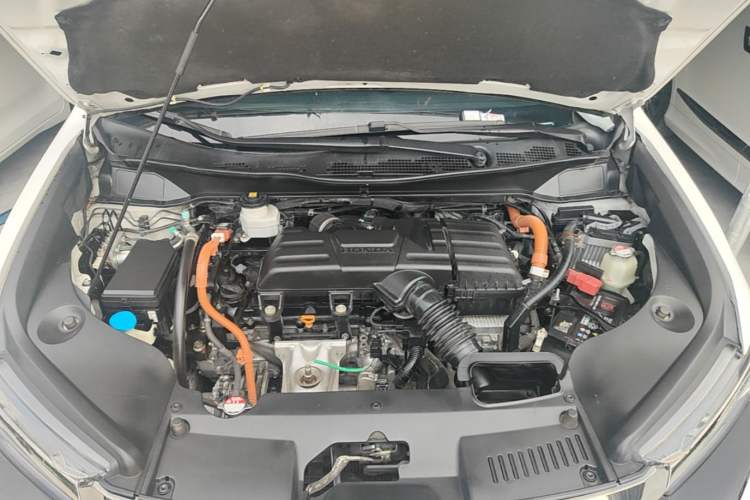 Used Honda Elysion 2022 2.0L eHEV Luxury Edition Engine Bay