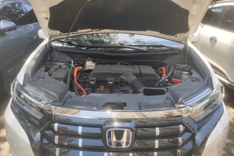 Used Honda Elysion 2022 2.0L eHEV Prestige Edition Engine Bay
