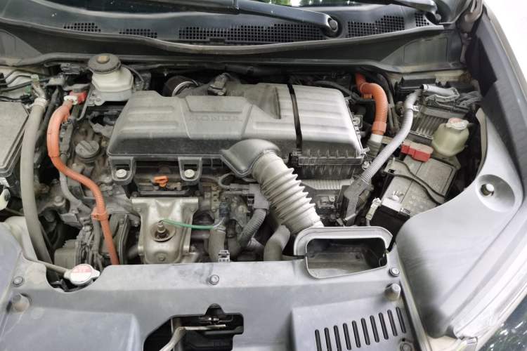 Used Honda Elysion 2022 2.0L eHEV Luxury First Edition Engine Bay Left