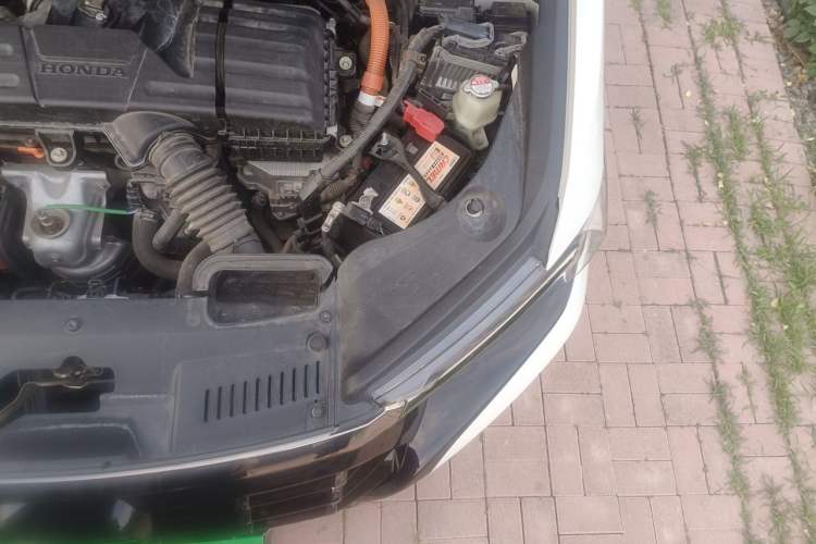 Used Honda Elysion 2022 2.0L eHEV Luxury Edition Engine Bay Left