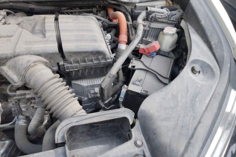 Used Honda Elysion 2022 2.0L eHEV Luxury Edition Engine Bay Left