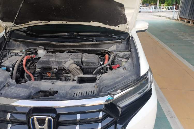 Used Honda Elysion 2022 2.0L eHEV Luxury Edition Engine Bay Left
