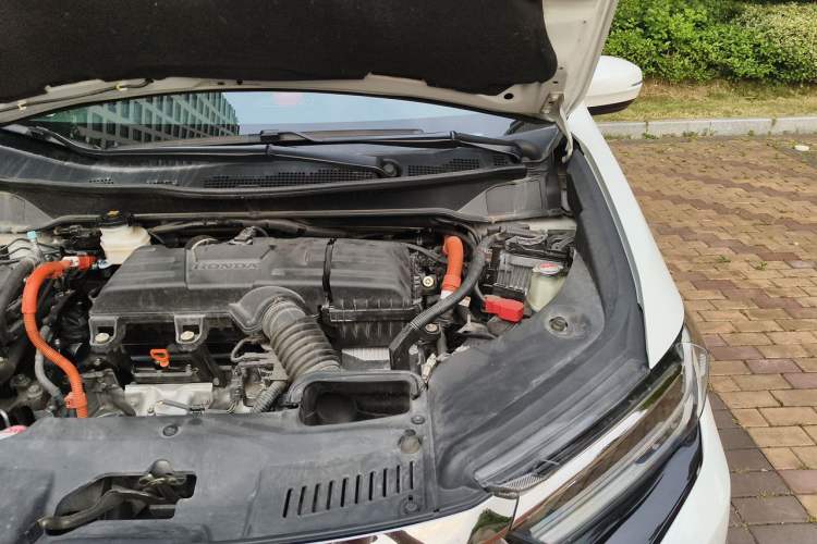 Used Honda Elysion 2022 2.0L eHEV Luxury Edition Engine Bay Left
