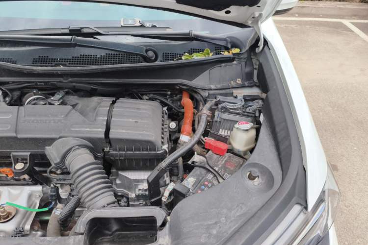 Used Honda Elysion 2022 2.0L eHEV Luxury First Edition Engine Bay Left