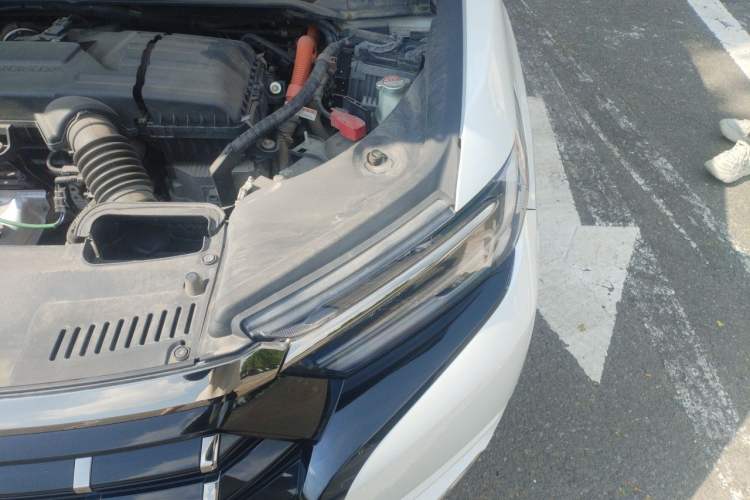 Used Honda Elysion 2022 2.0L eHEV Luxury Edition Engine Bay Left