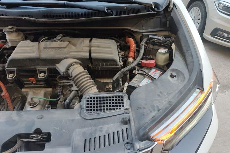 Used Honda Elysion 2022 2.0L eHEV Luxury First Edition Engine Bay Left