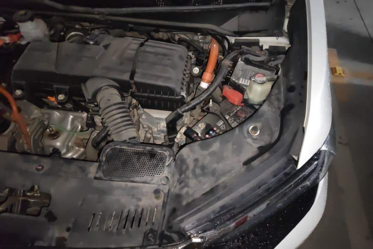 Used Honda Elysion 2022 2.0L eHEV Luxury Edition Engine Bay Left