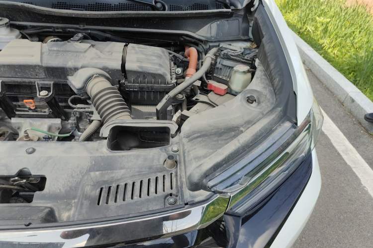 Used Honda Elysion 2022 2.0L eHEV Luxury Edition Engine Bay Left