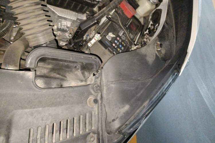 Used Honda Elysion 2022 2.0L eHEV Luxury First Edition Engine Bay Left