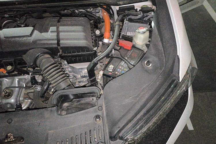Used Honda Elysion 2022 2.0L eHEV Luxury First Edition Engine Bay Left
