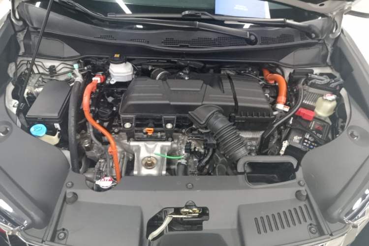 Used Honda Elysion 2022 2.0L eHEV Comfort Version Engine Bay
