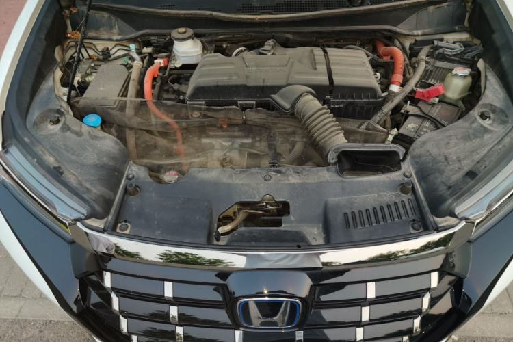 Used Honda Elysion 2022 2.0L eHEV Luxury First Edition Engine Bay
