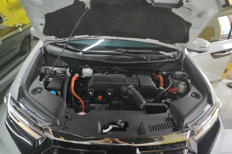 Used Honda Elysion 2022 2.0L eHEV Luxury First Edition Engine Bay