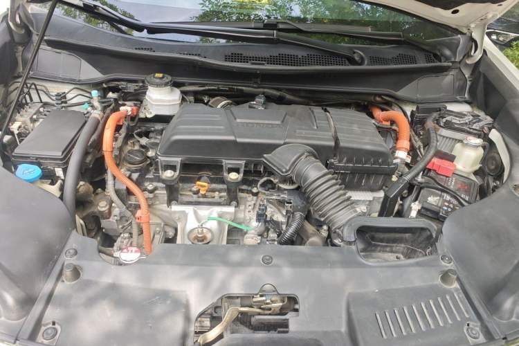 Used Honda Elysion 2022 2.0L eHEV Luxury First Edition Engine Bay