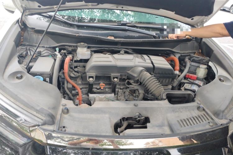 Used Honda Elysion 2022 2.0L eHEV Luxury First Edition Engine Bay