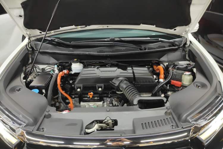 Used Honda Elysion 2022 2.0L eHEV Luxury Edition Engine Bay
