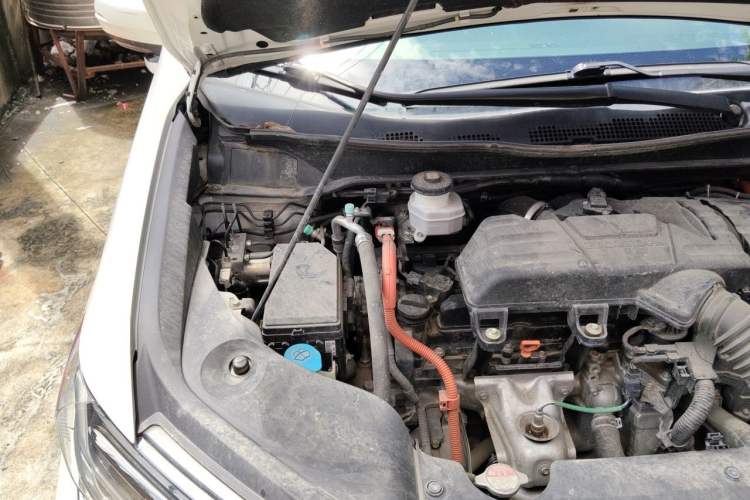Used Honda Elysion 2022 2.0L eHEV Luxury Edition Engine Bay Right