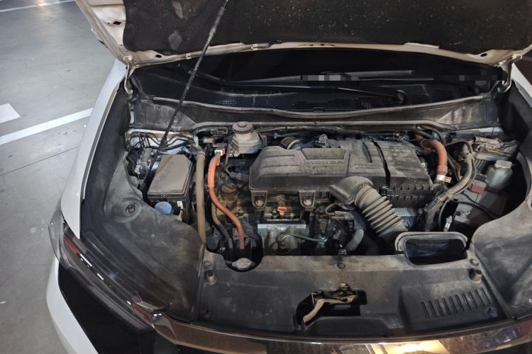 Used Honda Elysion 2022 2.0L eHEV Luxury Edition Engine Bay Right