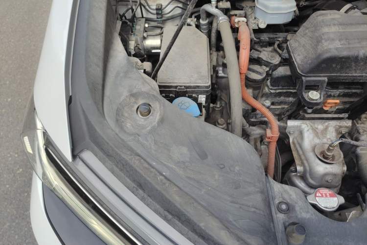 Used Honda Elysion 2022 2.0L eHEV Luxury Edition Engine Bay Right