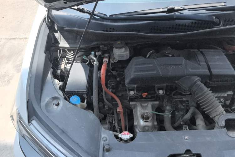 Used Honda Elysion 2022 2.0L eHEV Luxury Edition Engine Bay Right