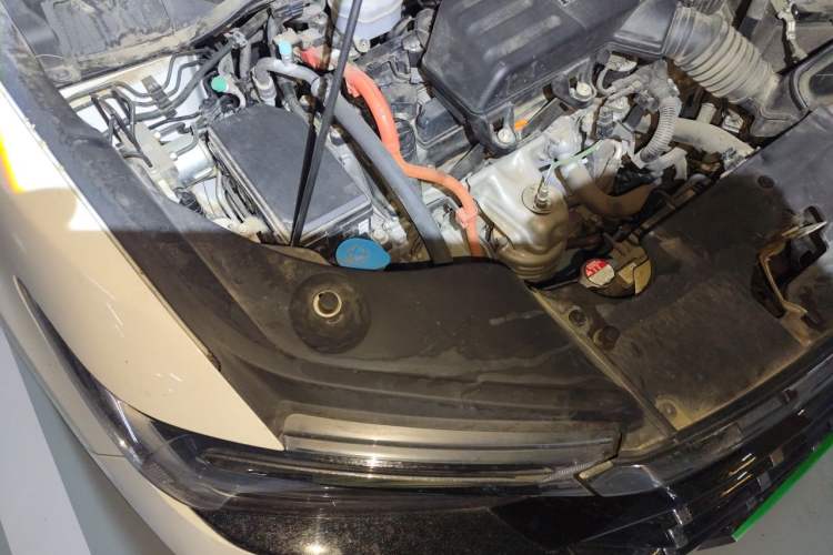 Used Honda Elysion 2022 2.0L eHEV Luxury First Edition Engine Bay Right