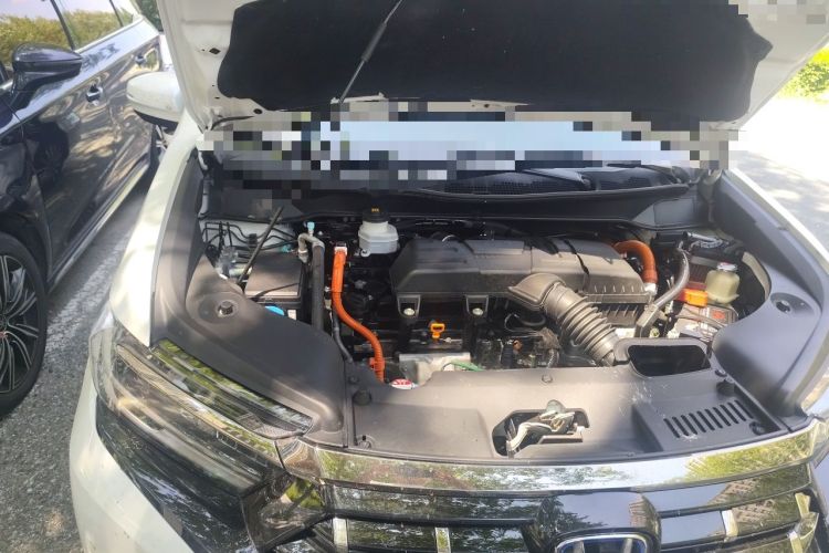 Used Honda Elysion 2022 2.0L eHEV Luxury First Edition Engine Bay Right