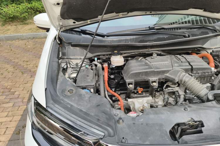 Used Honda Elysion 2022 2.0L eHEV Luxury Edition Engine Bay Right