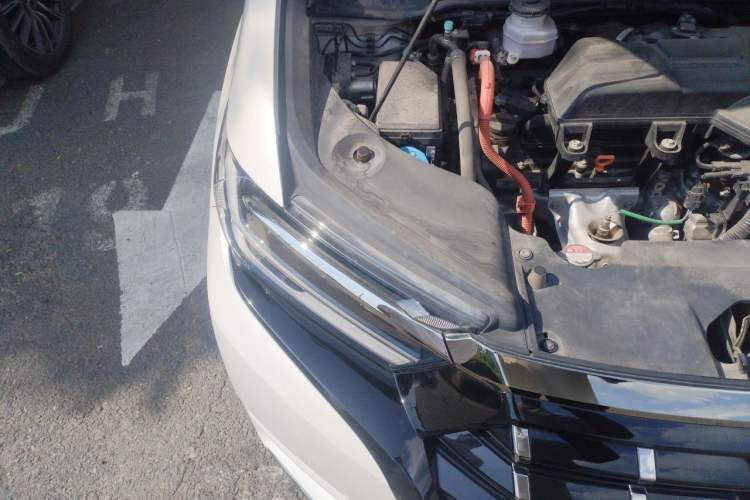 Used Honda Elysion 2022 2.0L eHEV Luxury Edition Engine Bay Right