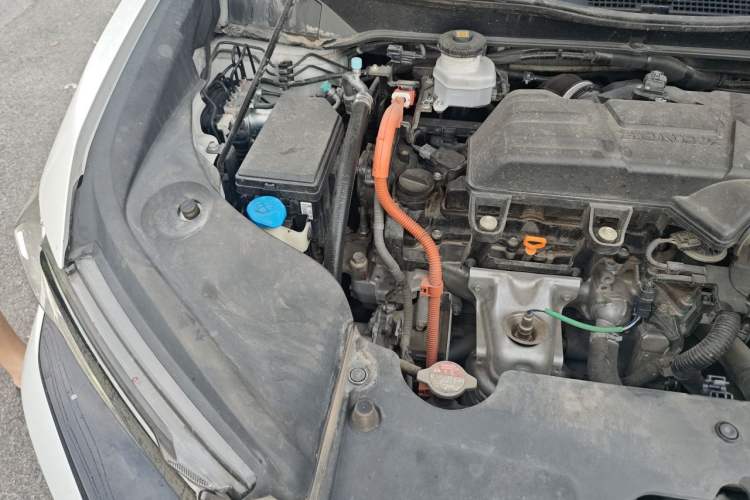 Used Honda Elysion 2022 2.0L eHEV Luxury Edition Engine Bay Right