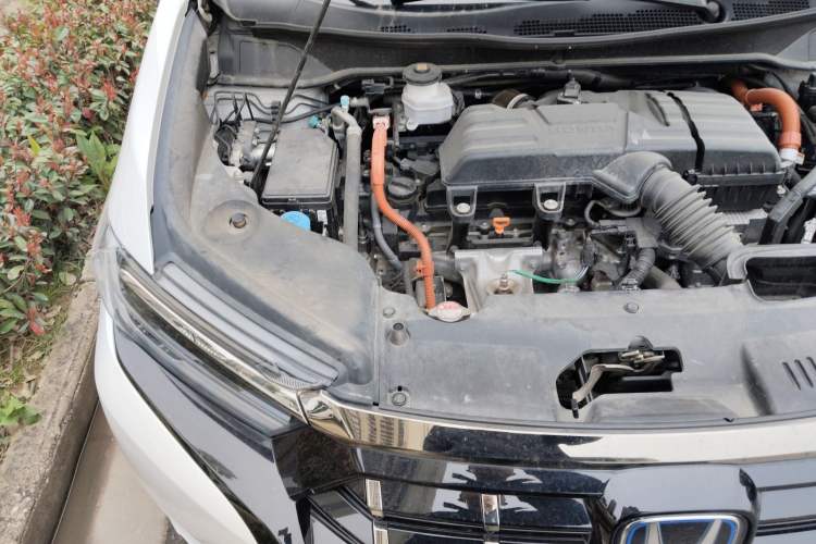 Used Honda Elysion 2022 2.0L eHEV Prestige Edition Engine Bay Right